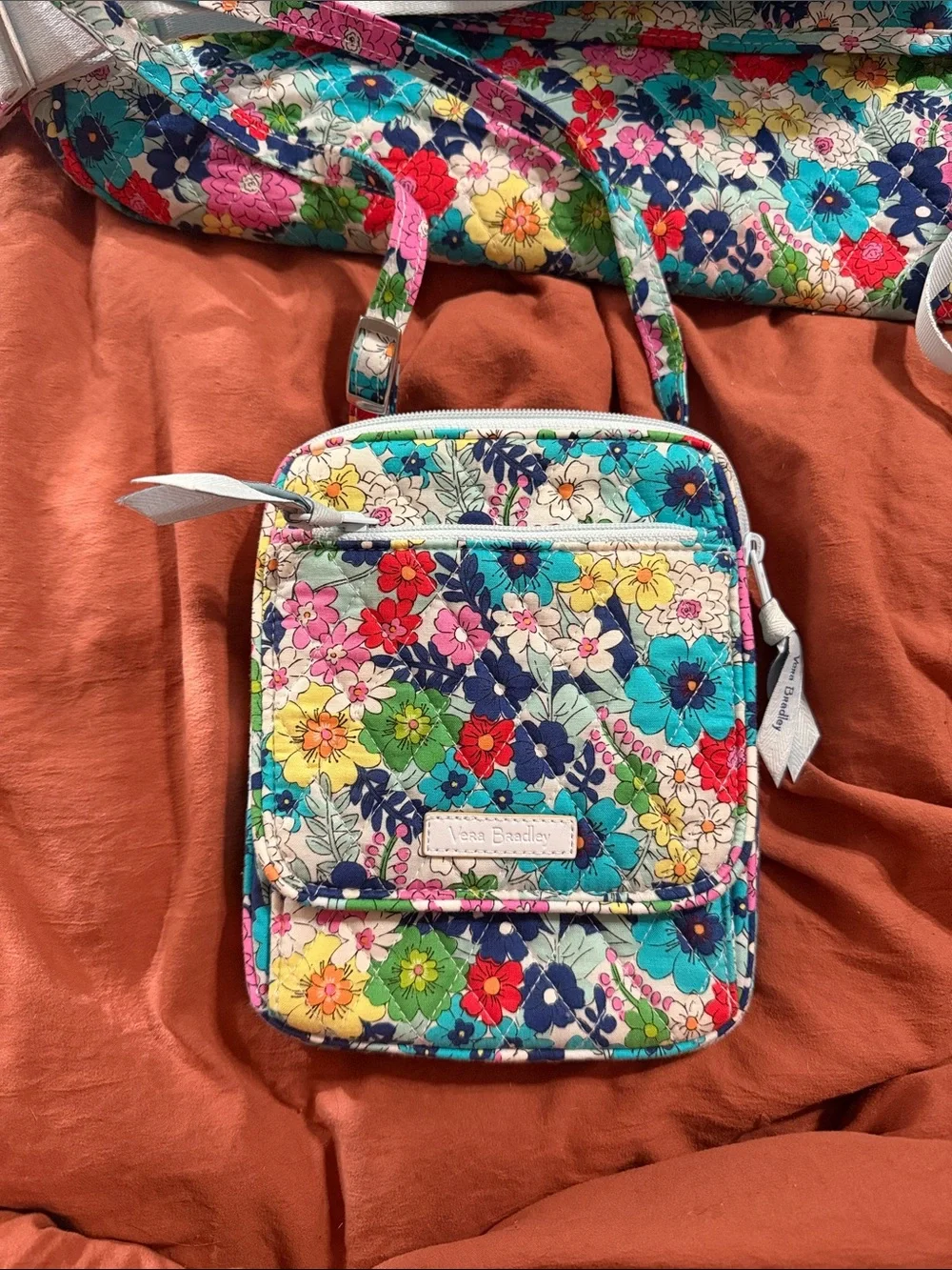 Far out floral Vera Bradley Accessory Set - Multicolor
